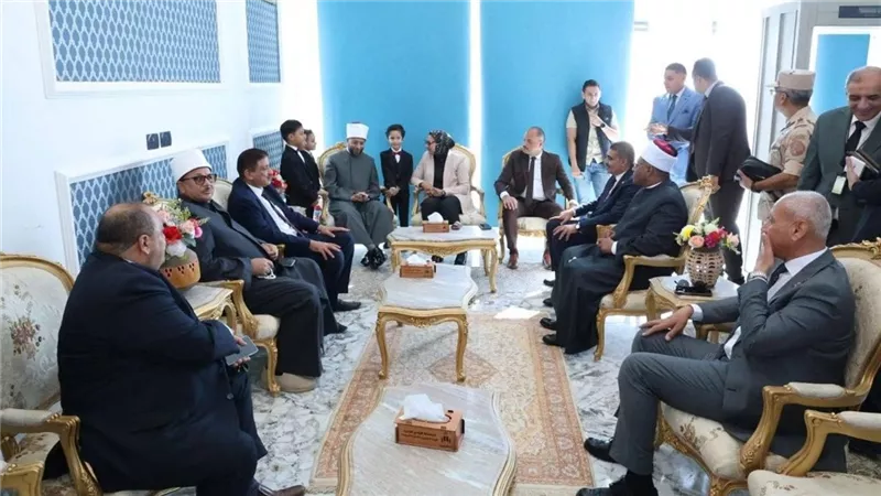جانب من زيارة الوزير