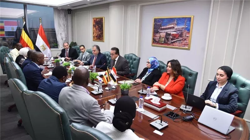 وزير الصحة يستقبل نظيره الأوغندي لبحث تعزيز التعاون الصحي بين مصر وأوغندا