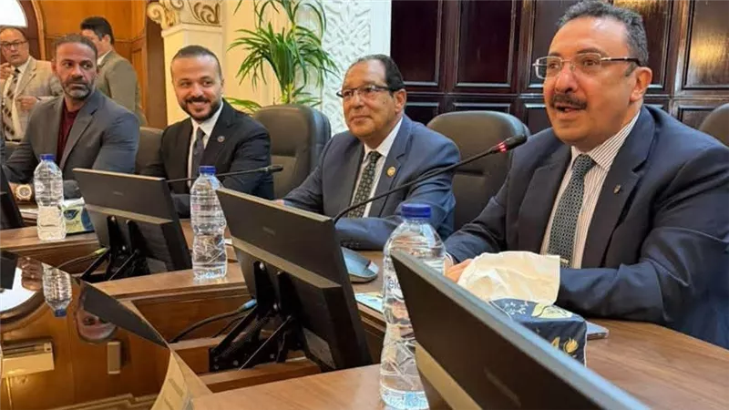 «مستقبل وطن» يتفقد المستشفى الجامعي الميري بالإسكندرية لبحث احتياجاتها الطبية