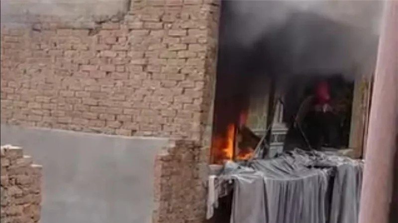 السيطرة على حريق داخل شقة سكنية بمنطقة بيجام بشبرا الخيمة بمحافظة القليوبية 