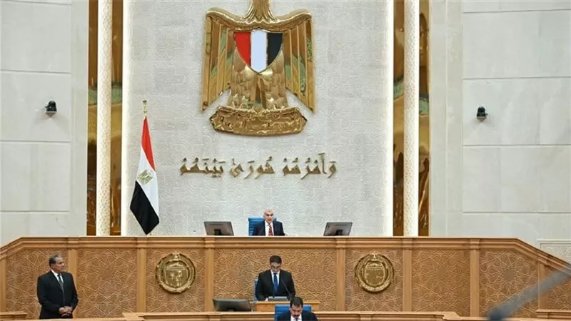 رئيس الشيوخ يرفع الجلسة العامة.. وعودة للانعقاد الثلاثاء المقبل