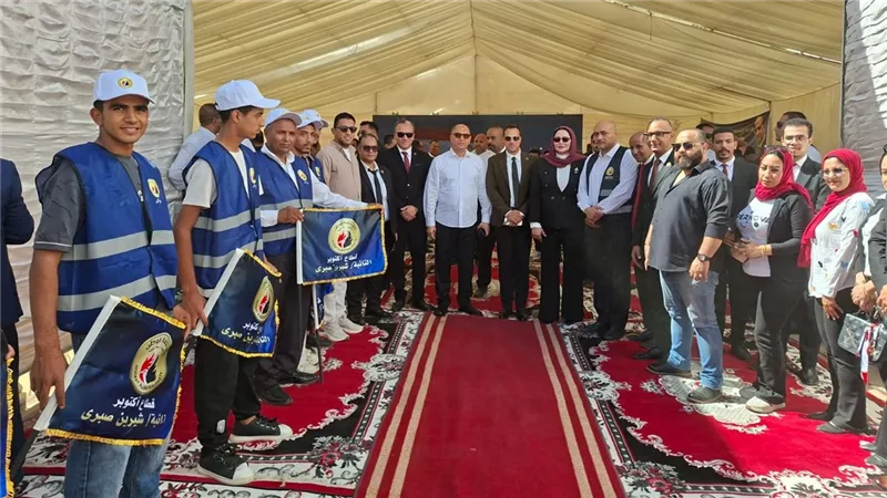 توافد الحشود لبدء مؤتمر حزب حماة وطن بالجيزة بمناسبة ذكرى أكتوبر المجيدة
