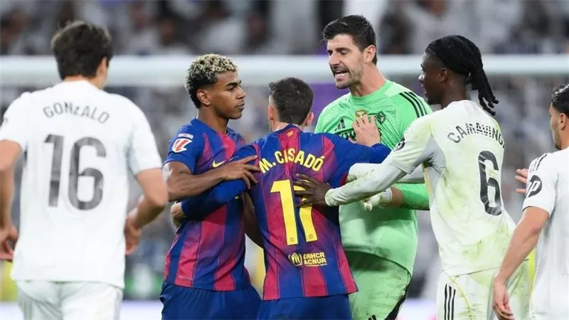 ريال مدريد يترقب عقوبة يويفا ضد برشلونة بسبب قضية نيجريرا