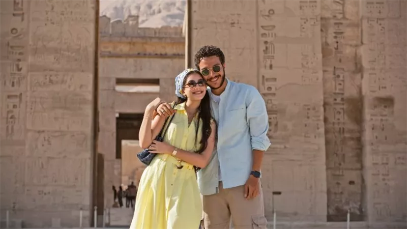 نور النبوي وياسمينا العبد في فيلم ولا كان عالبال