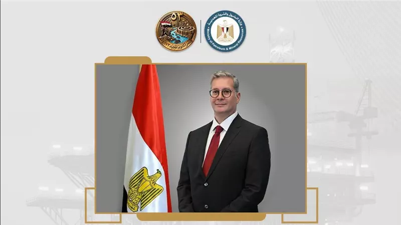 وزير البترول يهنئ فخامة الرئيس والقوات المسلحة وشعب مصر بذكرى نصر أكتوبر
