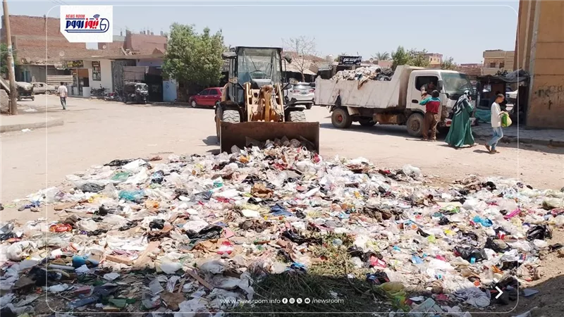 حملات مكثفة للنظافة ورفع الإشغالات وتحسين المظهر الحضاري بمركزي سنورس وطامية