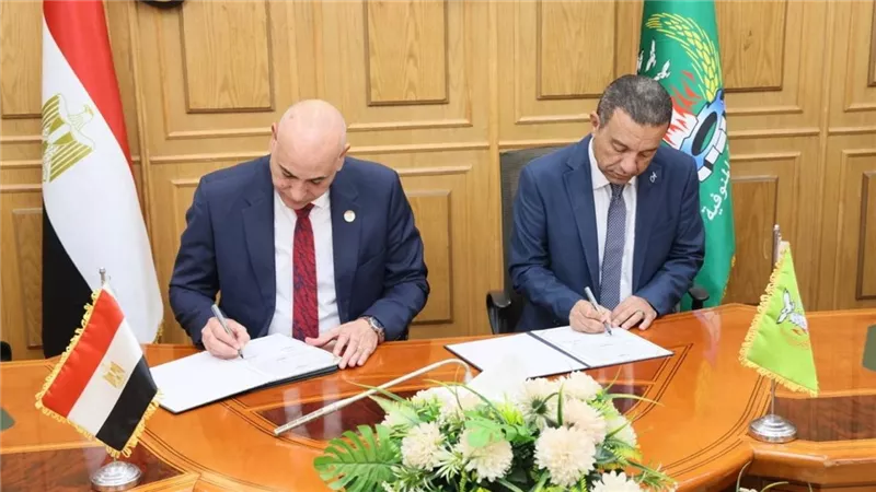 محافظ المنوفية ورئيس جامعة السادات يوقعان بروتوكولان لتعزيز التكامل