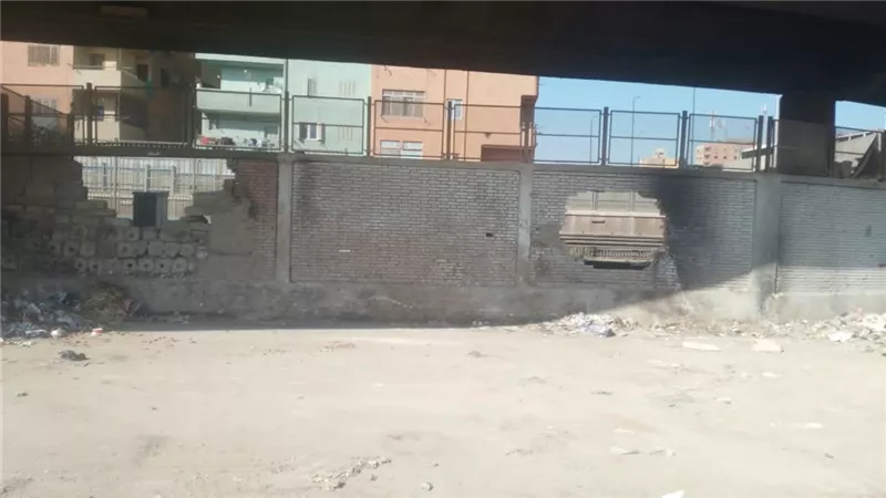 محافظة الجيزة ترفع 1500 طن من مخلفات الرتش أسفل دائري المنيب