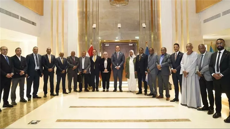 هيئة الرعاية الصحية يوجه بتشغيل مستشفى نصر النوبة خلال شهر وتطوير خدمات الرمد بأسوان