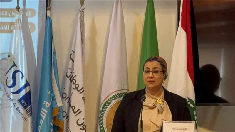 المستشارة أمل عمار 