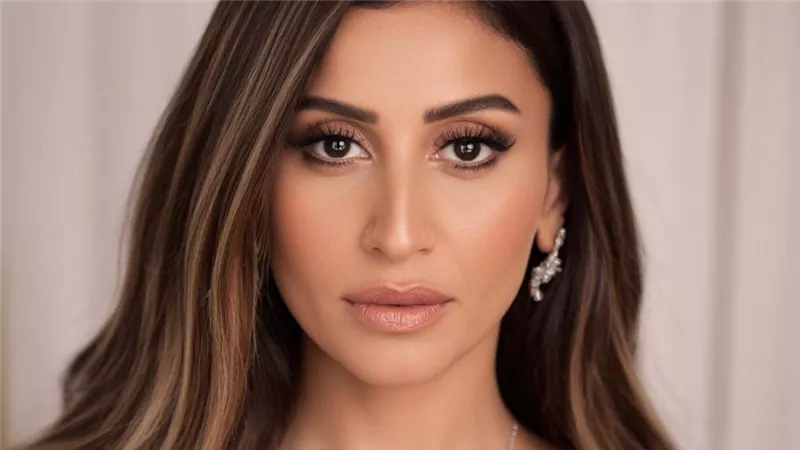 دينا الشربيني 