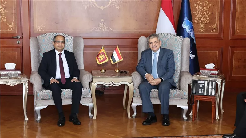 الفريق أسامة ربيع يستقبل سفير جمهورية سريلانكا لبحث سبل التعاون المشترك