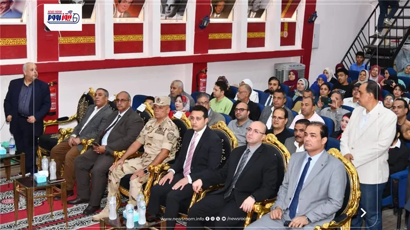محافظ الفيوم يشهد احتفالية مديرية التربية والتعليم بذكرى انتصارات أكتوبر