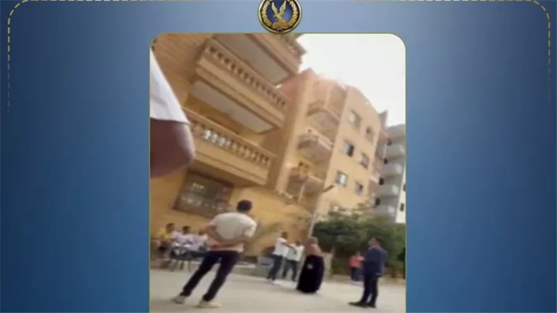 الداخلية تكشف حقيقة ادعاء انتحال صفة ضابط شرطة بالمقطم