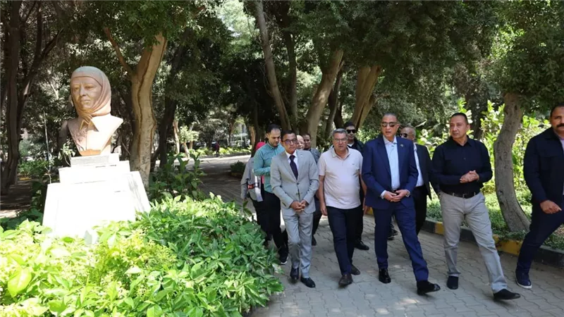 محافظ الجيزة يتفقد حديقة المبدعين بالعجوزة ويوجه برفع كفاءتها