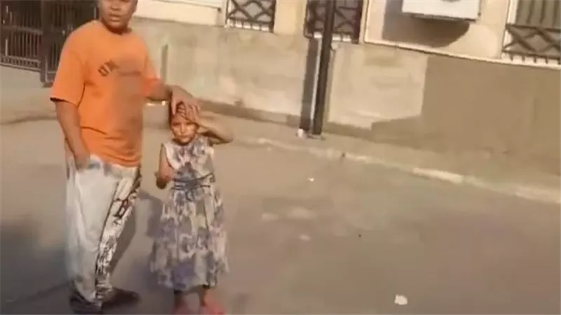 «الحقوا بنتي».. أب يناشد وزير الصحة بعد طلب 750 جنيهًا للأشعة بمستشفى حكومي
