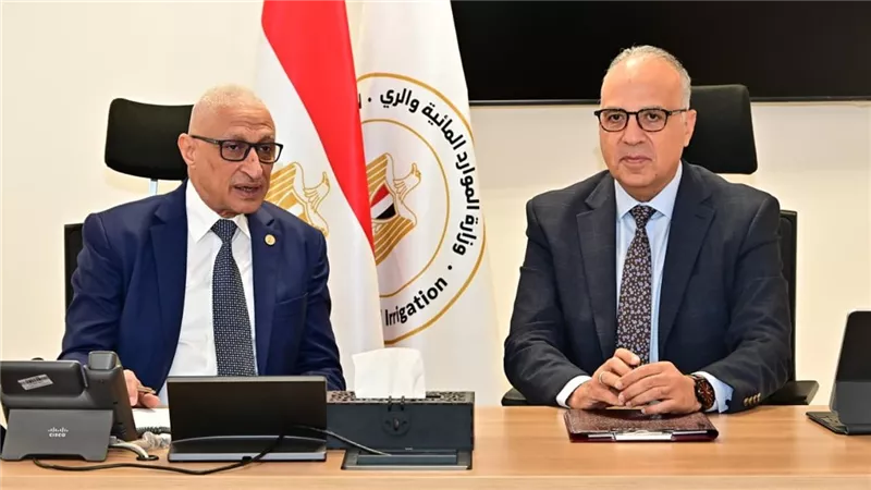 وزير الري يمنح مواطني شمال سيناء مهلة شهر لترخيص الآبار الجوفية