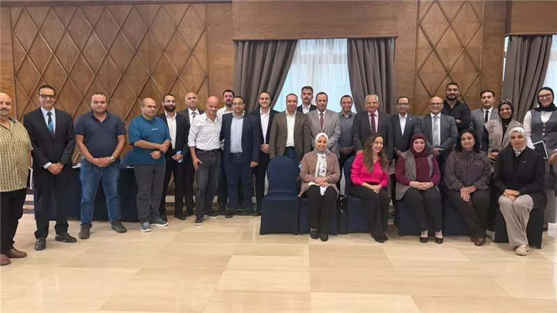 مركز تحديث الصناعة يؤهل 7 شركات مصرية للمشاركة في تصنيع عربات مترو أبو قير