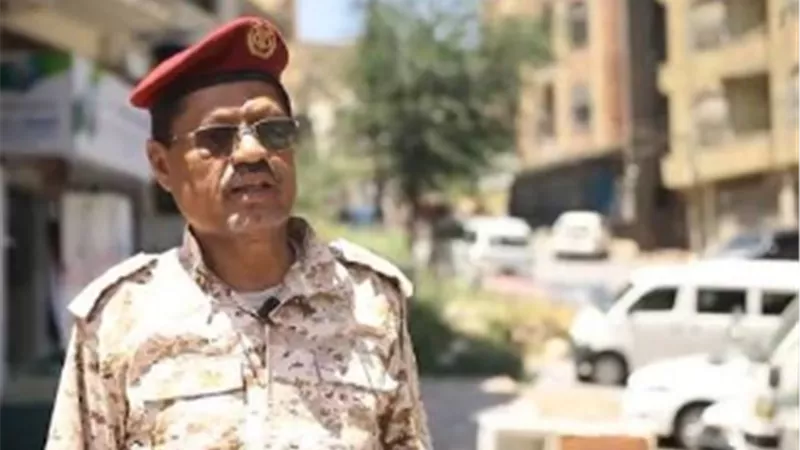 التوجيه المعنوي بقيادة تعز: الحوثيون يوظفون المنشآت المدنية لإطلاق الصواريخ