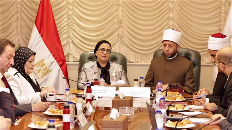 المستشارة أمل عمار