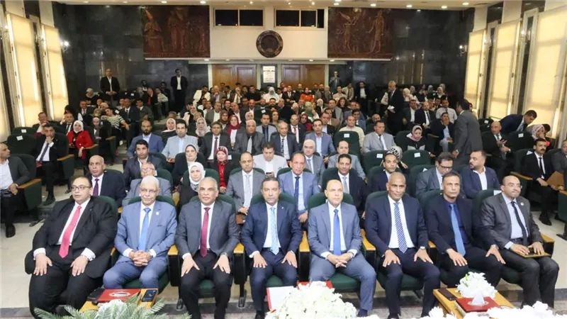محافظ المنوفية يشهد فعاليات المؤتمر الإقليمي لتكريم 40 مشروعاً فائزاً بالمبادر