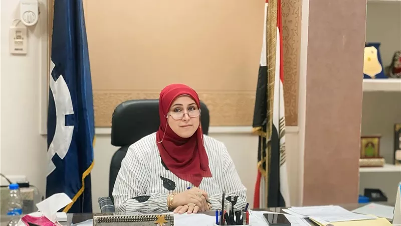 وكيل تعليم السويس: كرامة المعلم خط أحمر ولن نتهاون في حق معلمة أصيبت بجرح 