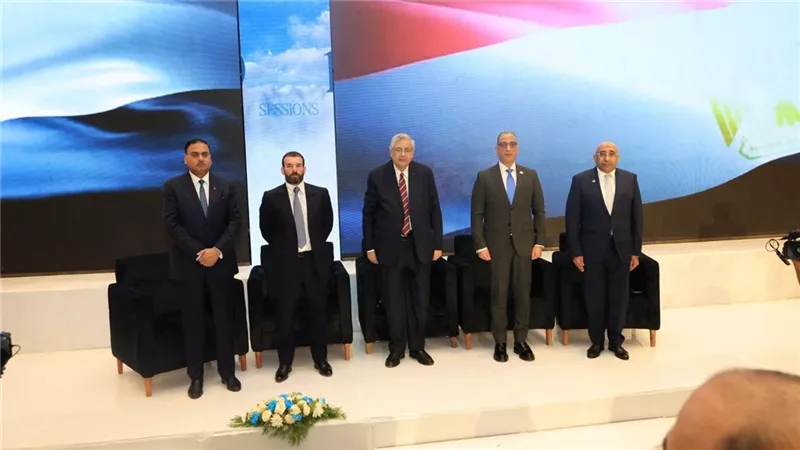 محافظ الجيزة يشارك في المؤتمر الطبي الثاني لمجموعة ألاميدا للرعاية الصحية