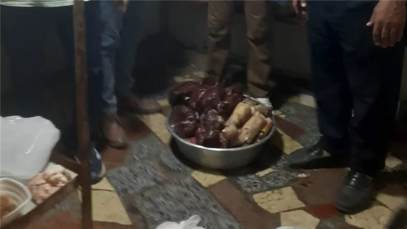  ضبط اكثر من ربع طن لحوم مذبوحة خارج المجازر ودواجن مجهولة المصدر بالمنوفية