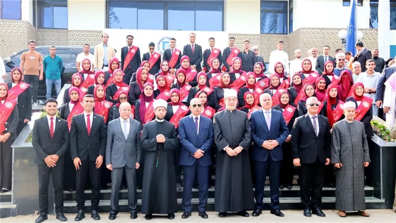 وزير الأوقاف ومحافظ الإسماعيلية يشهدان ندوة تعريفية بمشروع «