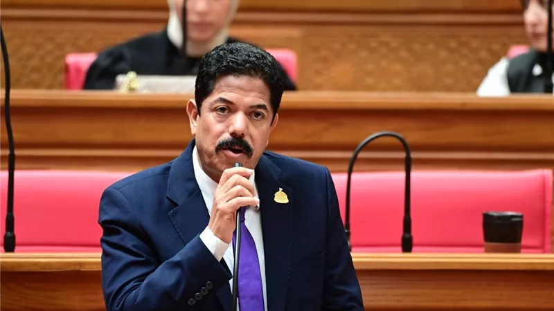 النائب علاء الحديوي: ندعم ونفوض القيادة السياسية والقوات المسلحة في حماية أمن الخليج