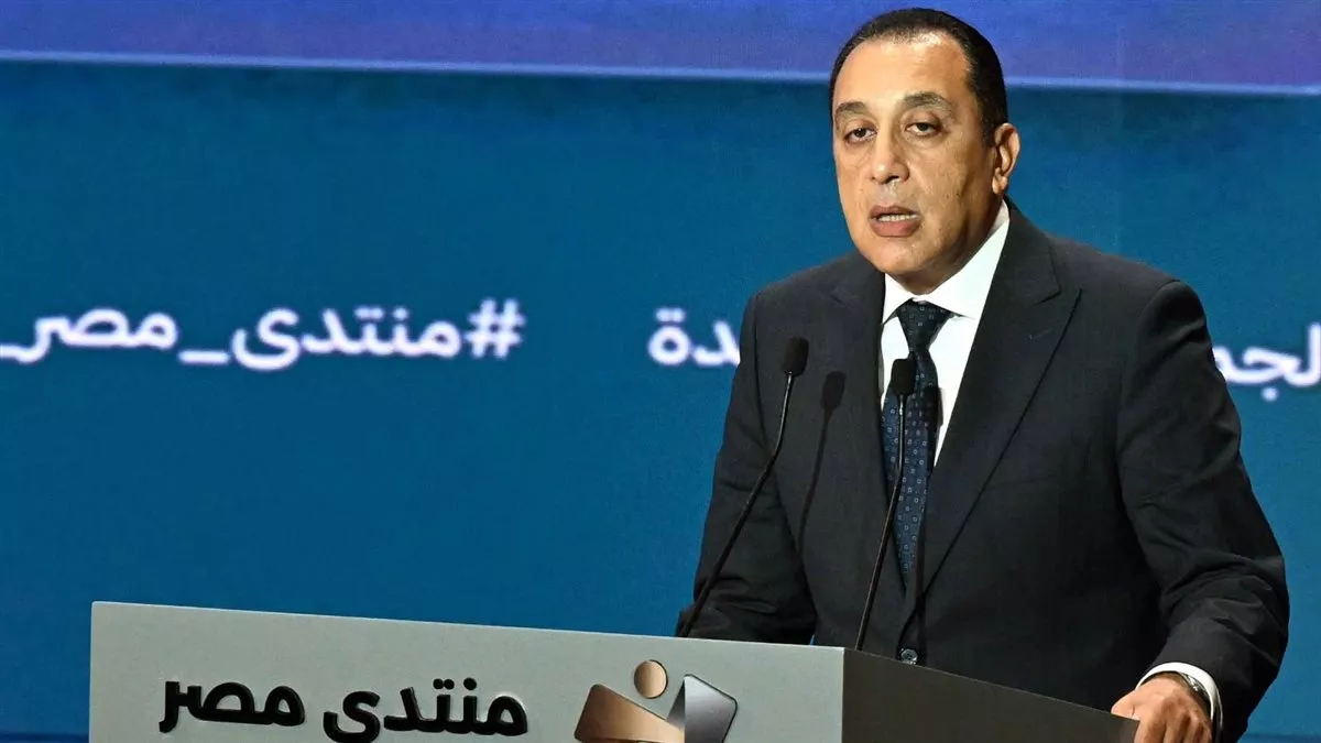 مدبولي: السيسي يوجه برفع مستهدف الطاقة المتجددة إلى 45% بحلول 2028