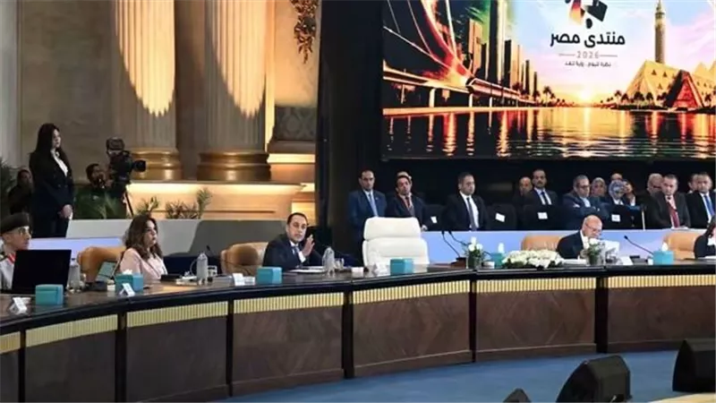 مدبولى يجيب فى المنتدى على زيادة المدن الجديدة: حل لمواجهة الزيادة السكانية