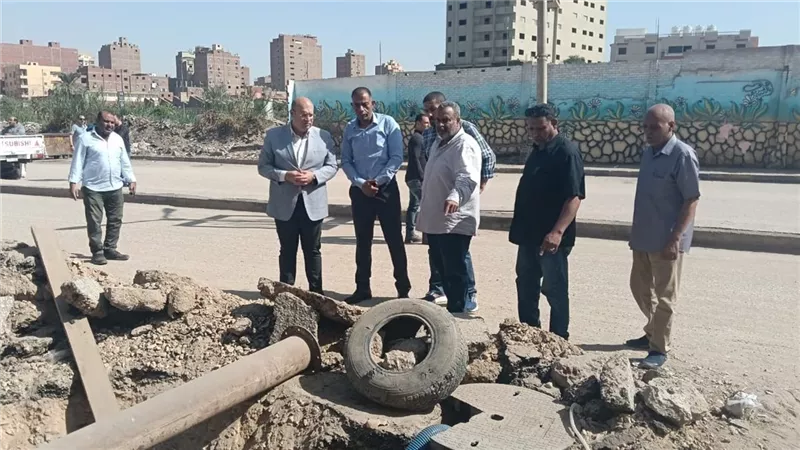 نائب محافظ الجيزة يتفقد أعمال التوسعة والتطوير بشارع الكيماويات وطريق أبو صير 