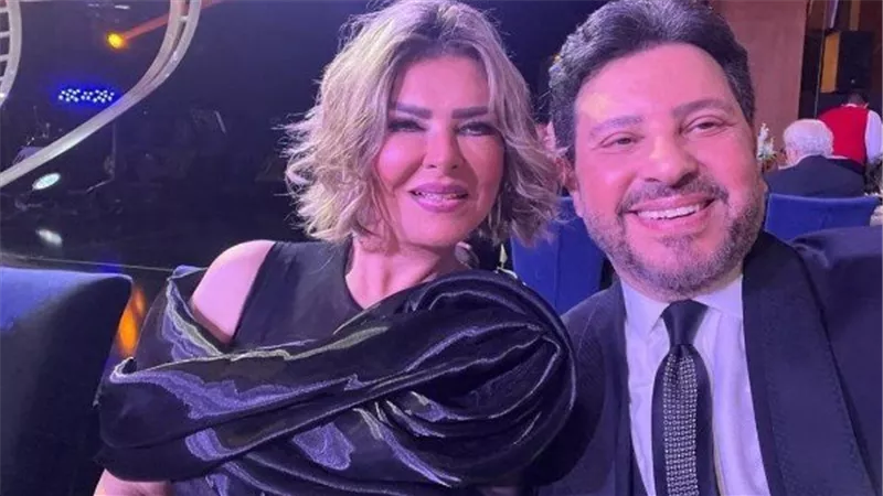 الراحل هاني شاكر وزوجته