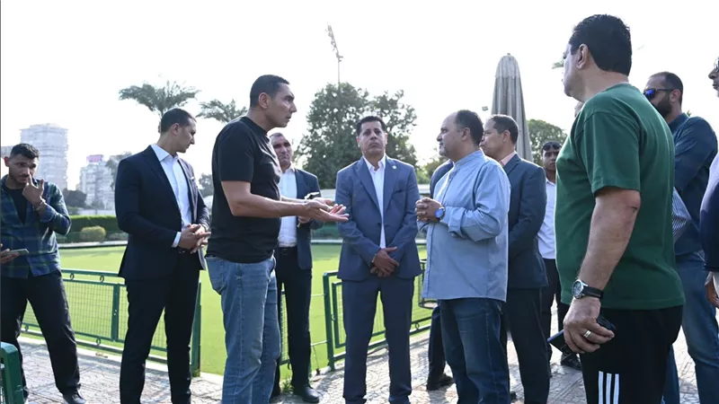 وزير الرياضة يفاجئ مركز التنمية الشبابية بالجزيرة لمتابعة الخدمات المقدمة للأعضاء