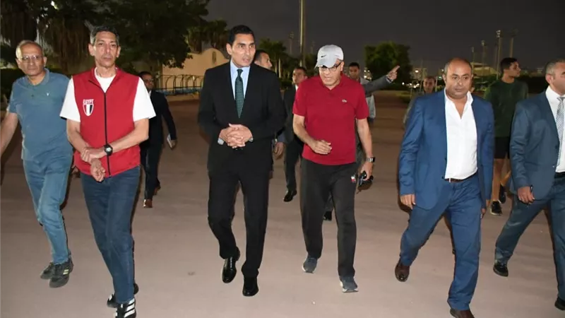 وزير الرياضة يتفقد المنشآت الملحقة باستاد القاهرة ويؤكد ضرورة وضع رؤية واضحة 