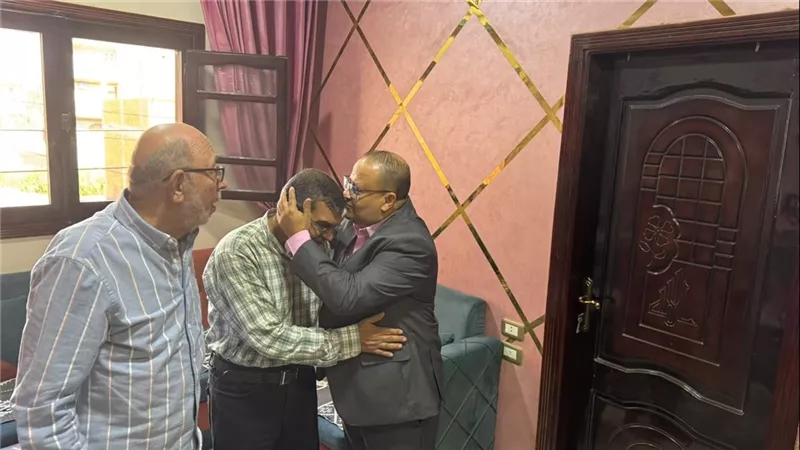 نقابة المعلمين تدعم مدير مدرسة المنوفية بعد واقعة الاعتداء عليه بسلاح أبيض