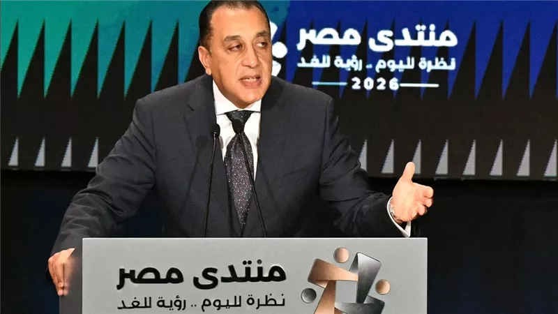 رئيس الوزراء: متوسط كثافة الفصول الدراسية انخفض إلى 41 طالبا