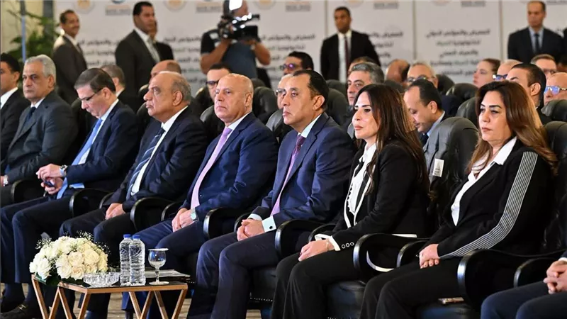 رئيس الوزراء يشارك في افتتاح الدورة الخامسة من المعرض والمؤتمر الدولي لتكنولوجيا المياه والصرف الصحي 