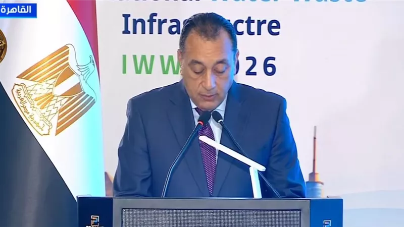 مدبولي: توطين الصناعة يدعم استدامة مشروعات البنية التحتية