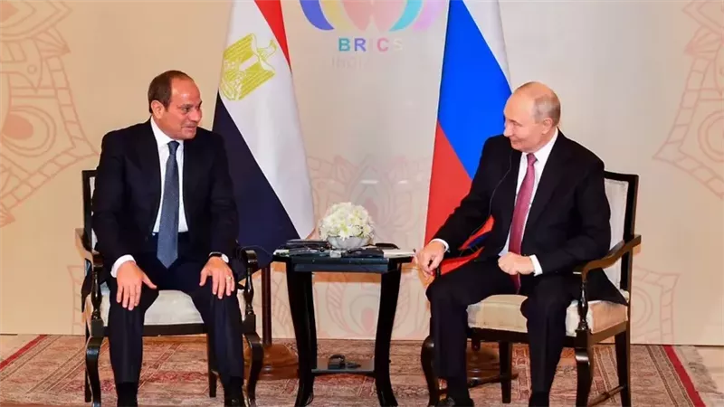 الرئيس السيسي يلتقي بـ «بوتين» في الكرملين على هامش القمة الروسية - الأفريقية الثالثة