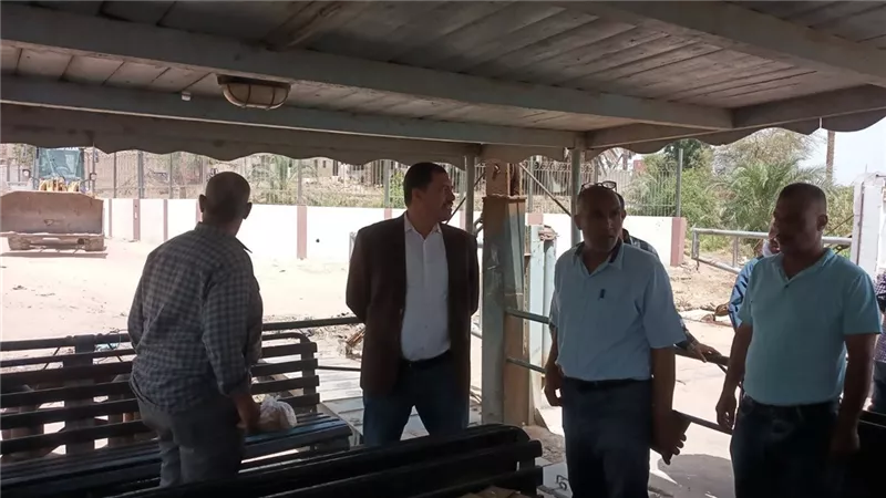 محافظ أسيوط يشدد على أهمية الحفاظ على وحدات ومعدات مشروع العبارات النهرية