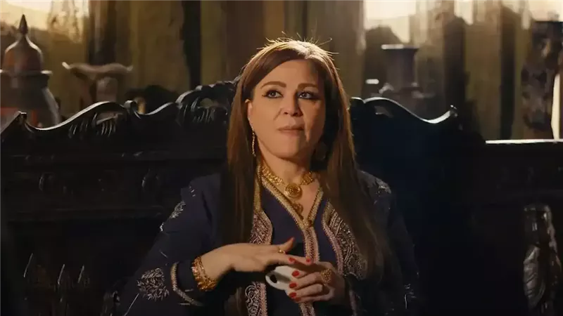 إلهام شاهين عن انتقاد عايدة رياض لدورها في سيد الناس: أدائي مناسب للشخصية |خاص