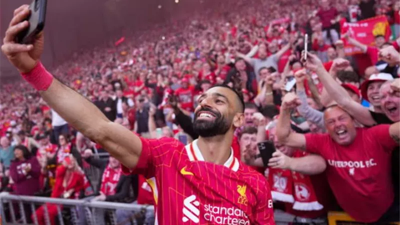 بعد التتويج بـ«البريميرليج».. محمد صلاح «ملك» الدوري الإنجليزي بالأرقام 