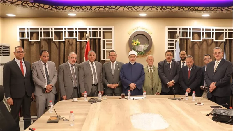 الأزهر يراجع مع ضمان الجودة برنامجي