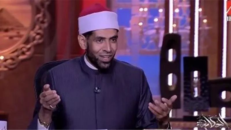 فتنة انتحار الصحابة.. أزهري يوجه رسالة شديدة اللهجة لـ «الهلالي»