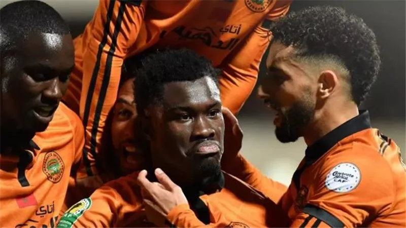 نهضة بركان يلحق بالزمالك وبيراميدز ببلوغ مجموعات دوري أبطال أفريقيا