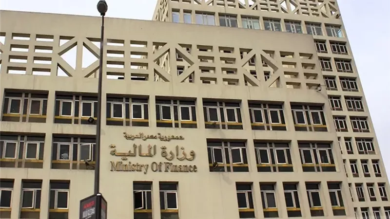 «المالية»: الإيرادات الضريبية تسجل 1.23 تريليون جنيه خلال 8 أشهر 