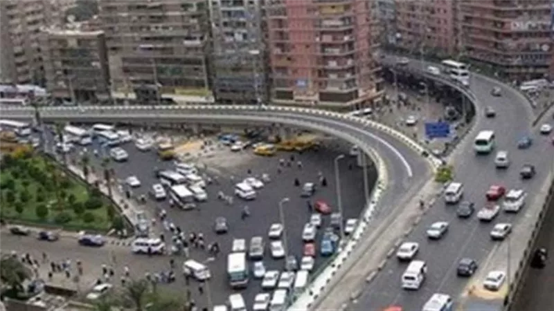 اعرف طريقك.. تباطؤ حركة المرور بالقاهرة والجيزة صباح اليوم الخميس