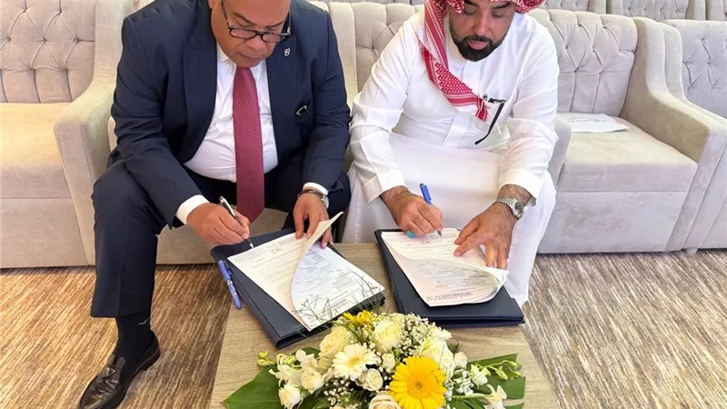 تكامل صناعي عربي.. الغرفة التجارية تبرز اتفاقيات ملتقى الأعمال السعودي المصري